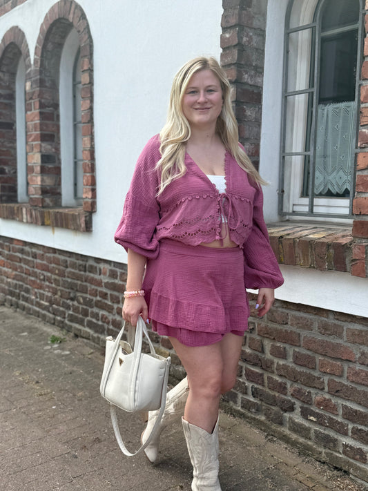 Wunderschöne Musselin-Bluse mit Rüschen
