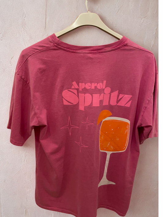 Trendiges Pinkes T-Shirt -  Sommerbegleiter 2025