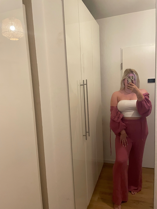 Trendige Musselin-Hose in Beere